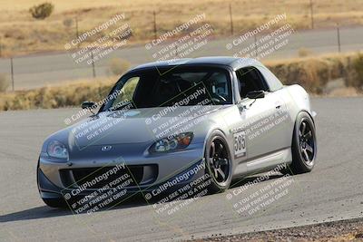 media/Feb-22-2025-Team Topak Racing (Sat) [[cb57a51a40]]/Intermediate Low1/Turns 2 and 4/